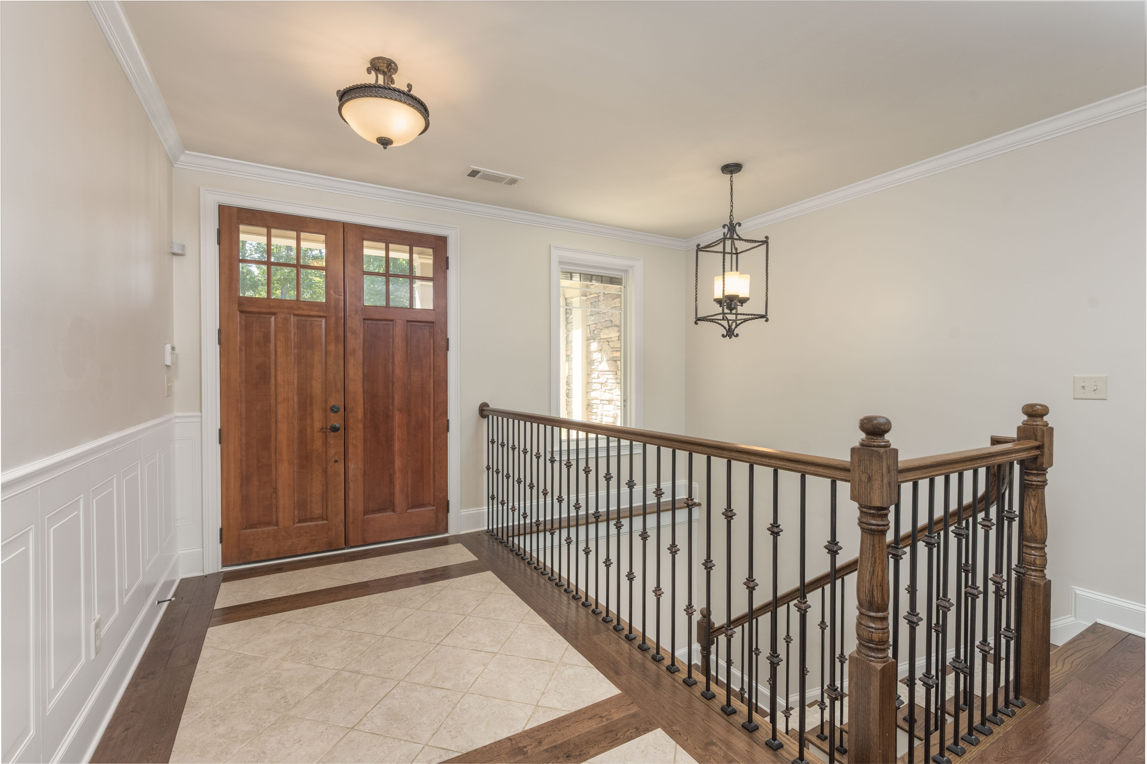 1001 Walton Way image 40